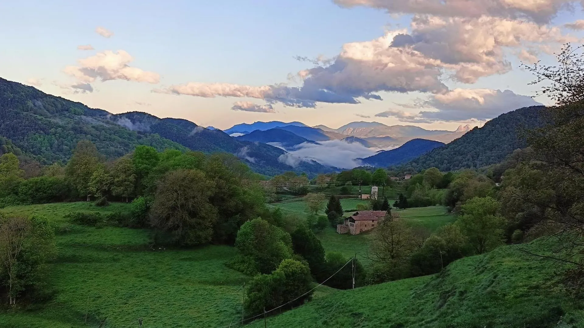 Agroturismo Allotjaments Rurals Can Punti Vallfogona de Ripollès
